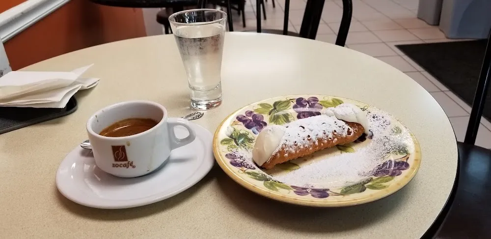 Canoli & Espresso